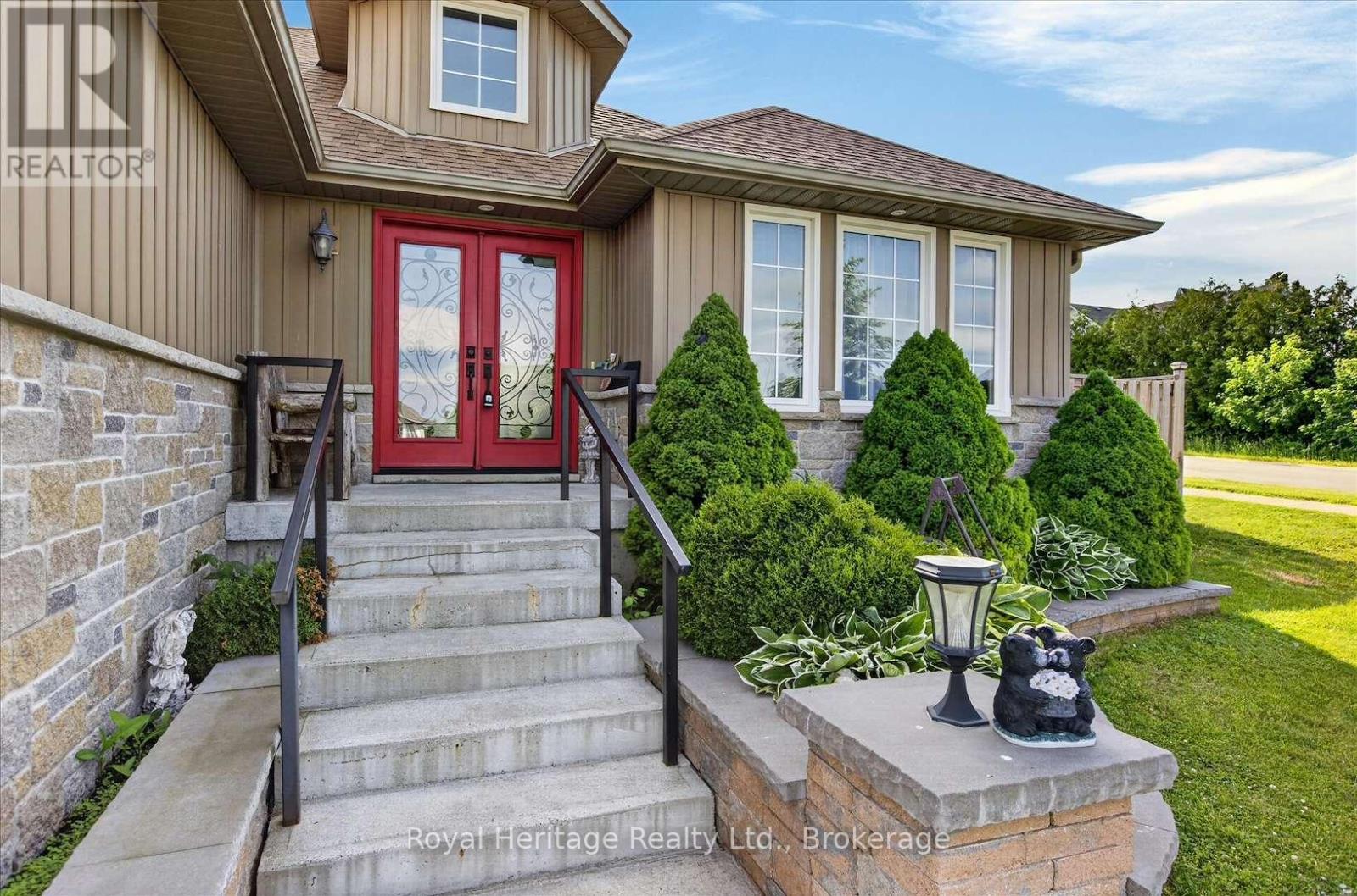 2 Liam Street, Kawartha Lakes (Lindsay), Ontario  K9V 0J3 - Photo 4 - X13437440