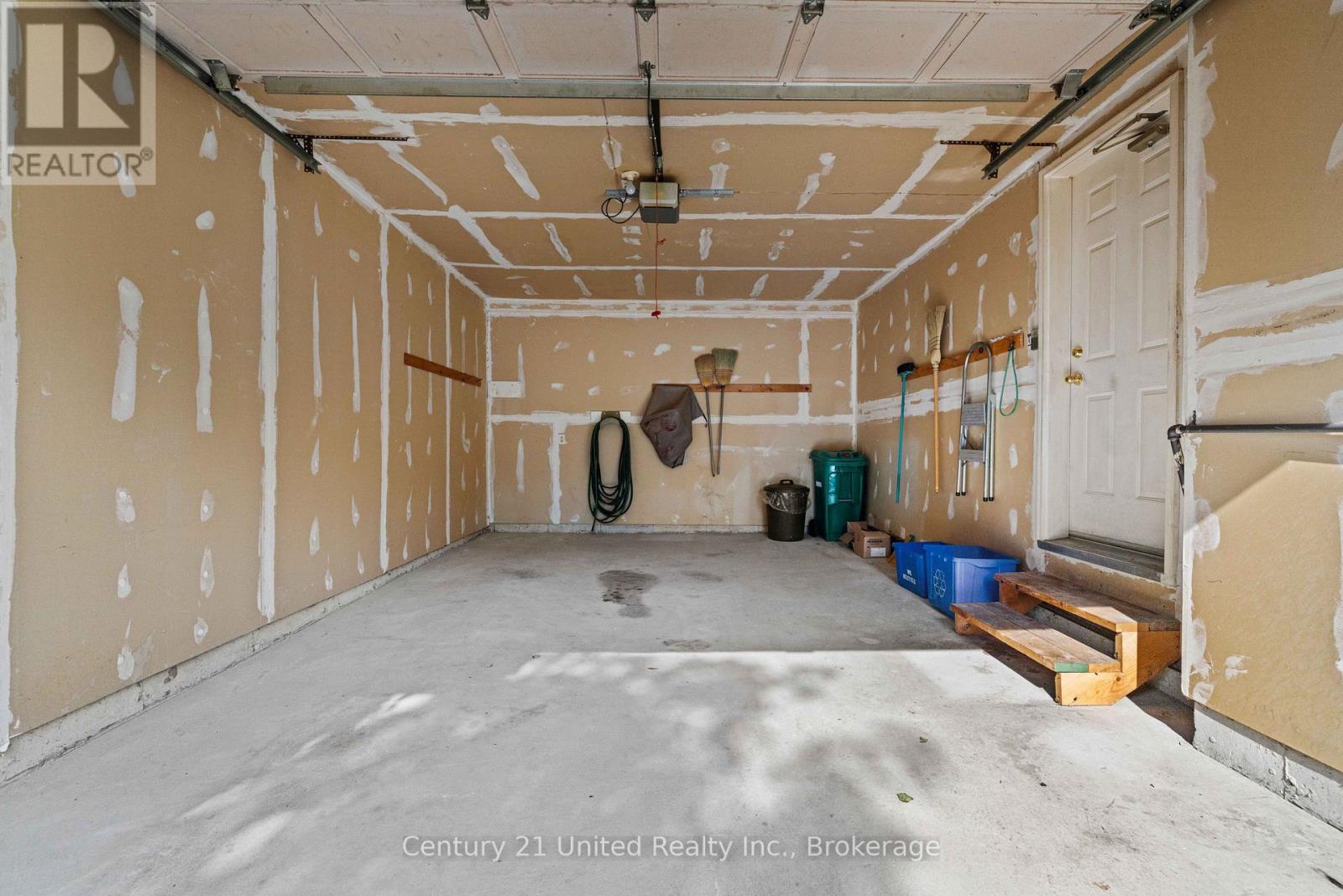 2438 Woodglade Boulevard, Peterborough (Monaghan Ward 2), Ontario  K9K 2K9 - Photo 33 - X13437532