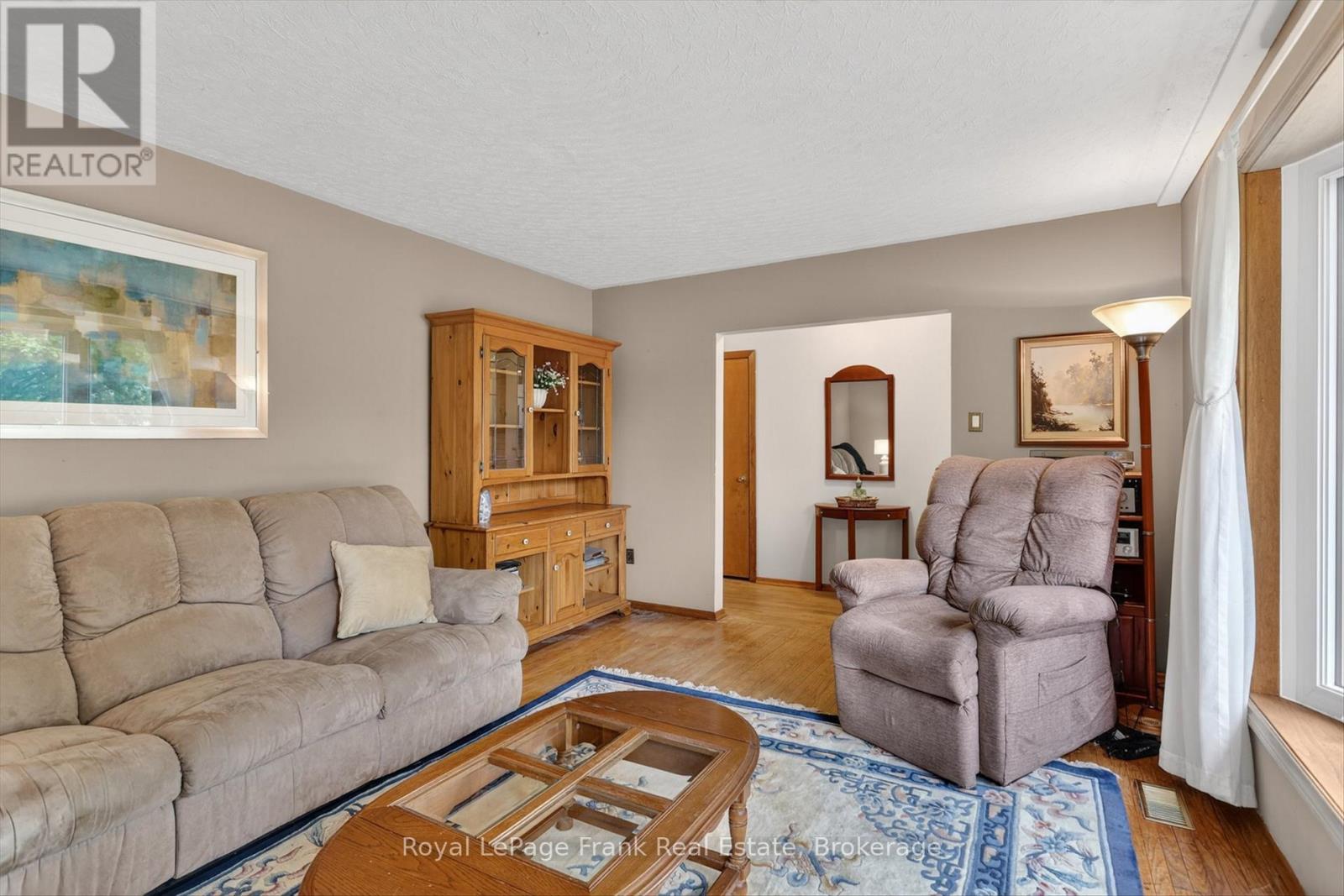 489 Raymond Street, Peterborough (Northcrest Ward 5), Ontario  K9H 5M7 - Photo 10 - X13437632