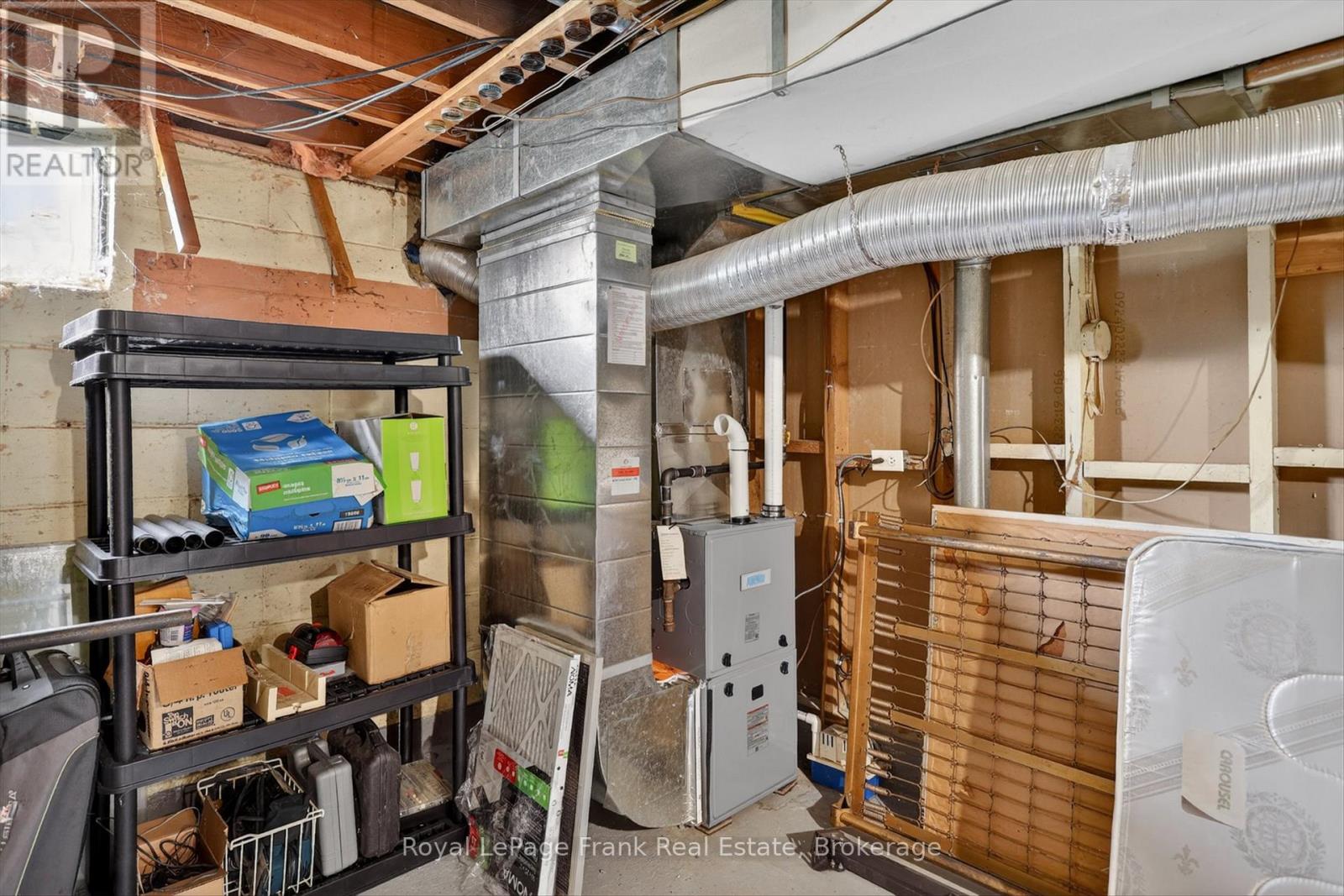 489 Raymond Street, Peterborough (Northcrest Ward 5), Ontario  K9H 5M7 - Photo 35 - X13437632