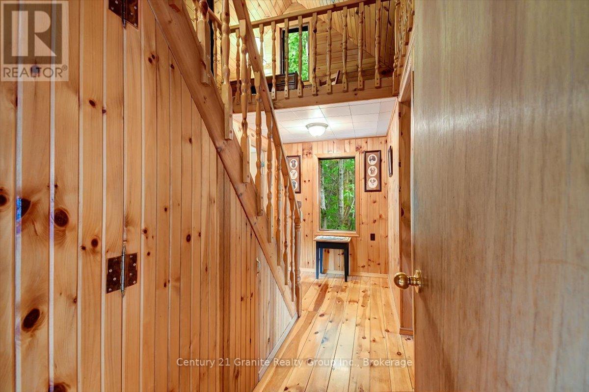 2077 Mink Lake Road, Hastings Highlands (Mcclure Ward), Ontario  K0L 1P0 - Photo 19 - X13437656