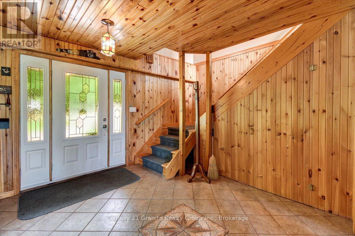 2077 Mink Lake Road, Hastings Highlands (Mcclure Ward), Ontario  K0L 1P0 - Photo 29 - X13437656