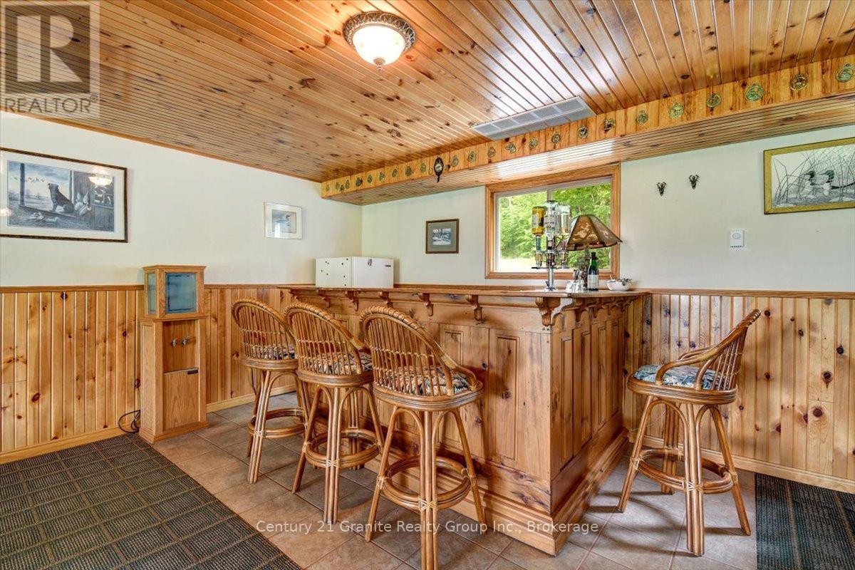 2077 Mink Lake Road, Hastings Highlands (Mcclure Ward), Ontario  K0L 1P0 - Photo 34 - X13437656