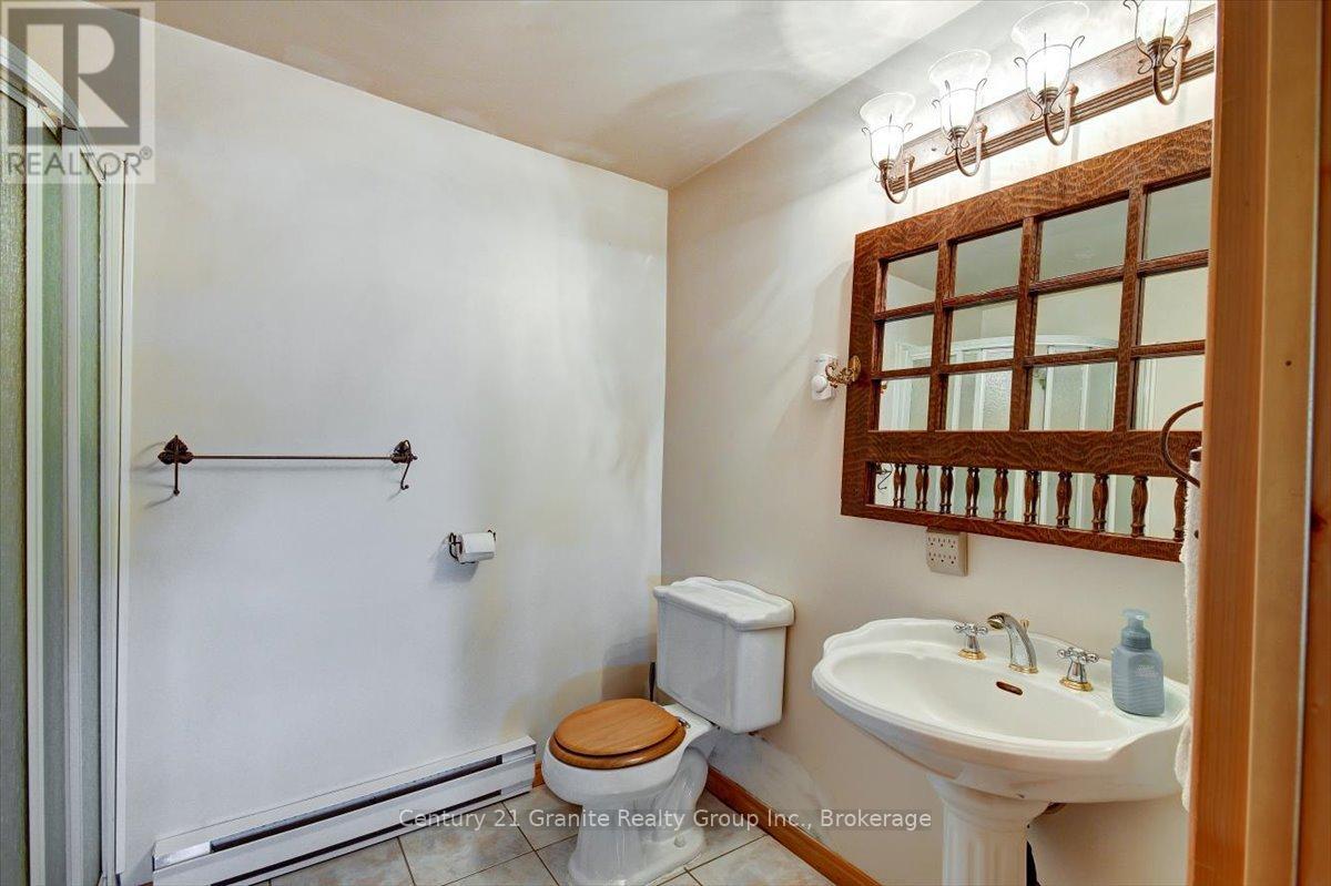 2077 Mink Lake Road, Hastings Highlands (Mcclure Ward), Ontario  K0L 1P0 - Photo 41 - X13437656