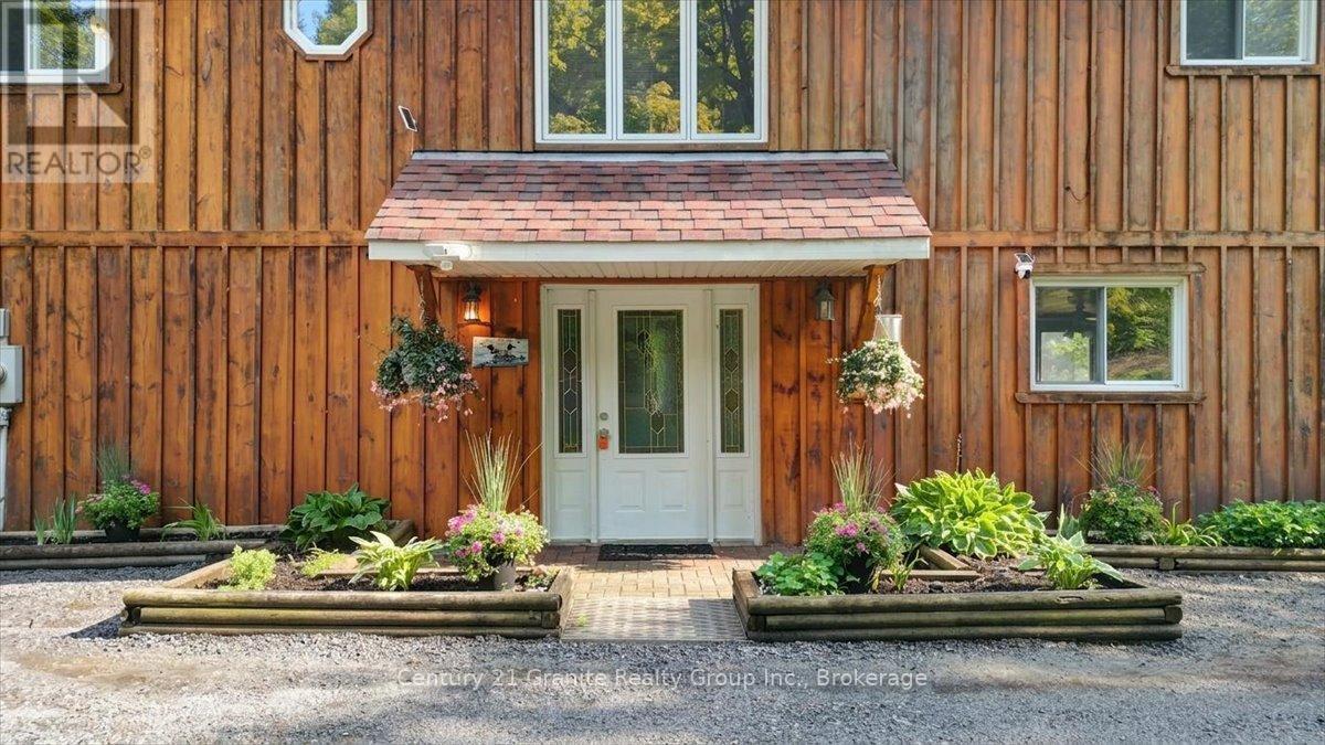 2077 Mink Lake Road, Hastings Highlands (Mcclure Ward), Ontario  K0L 1P0 - Photo 5 - X13437656