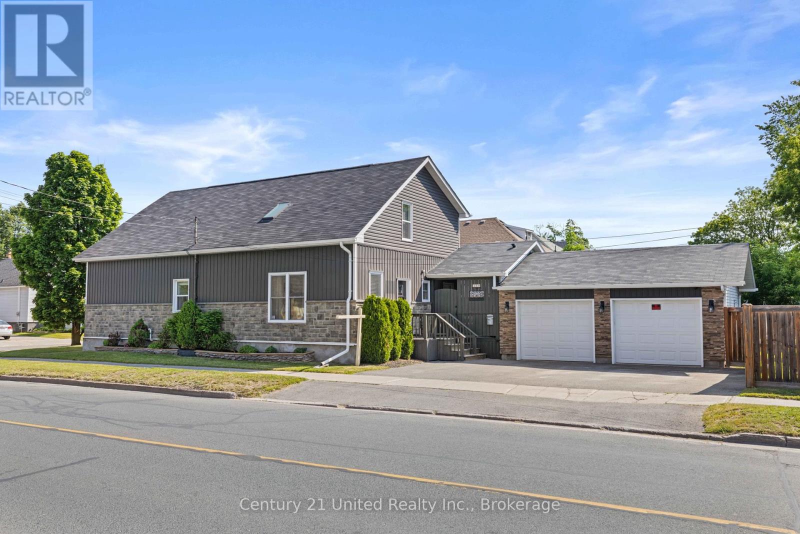 359 MCGILL STREET, peterborough (otonabee ward 1), Ontario