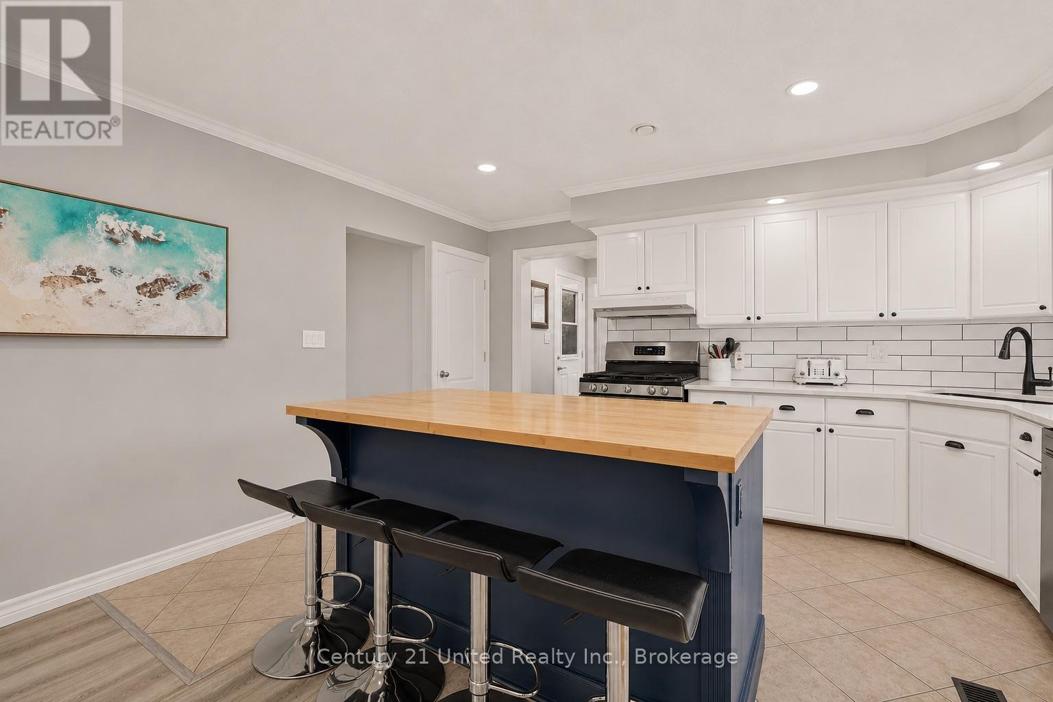 359 Mcgill Street, Peterborough (Otonabee Ward 1), Ontario  K9J 1W6 - Photo 12 - X13437816