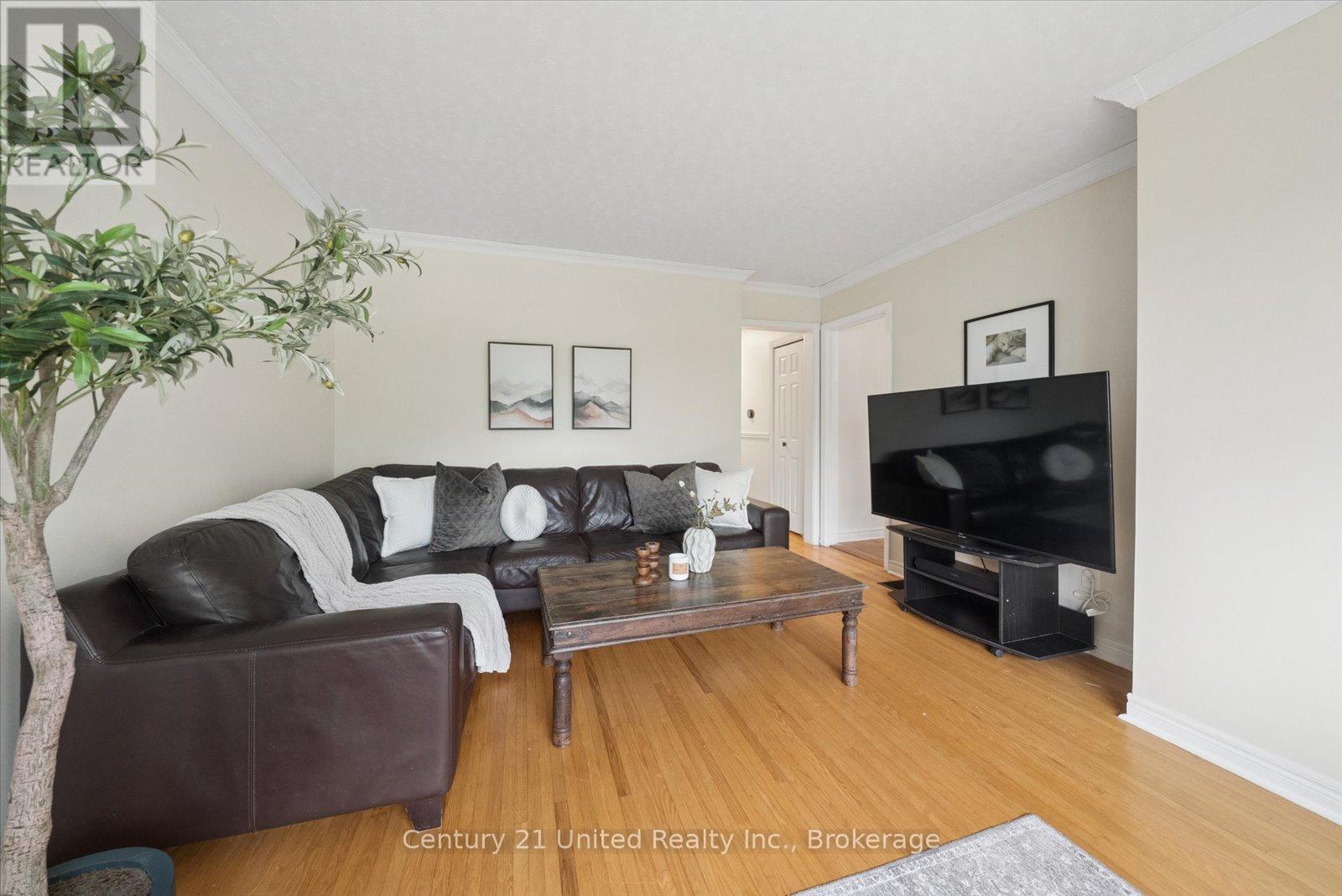 1267 Amundsen Avenue, Peterborough (Northcrest Ward 5), Ontario  K9H 6T5 - Photo 11 - X13437874