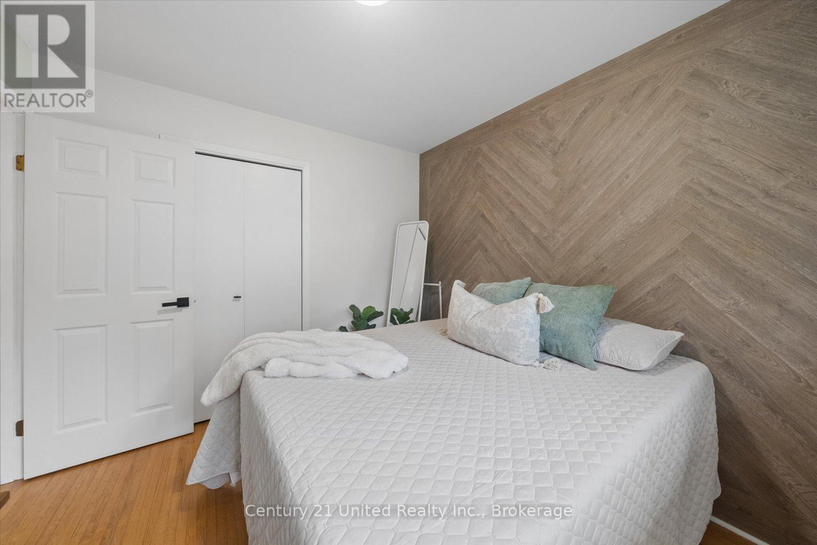 1267 Amundsen Avenue, Peterborough (Northcrest Ward 5), Ontario  K9H 6T5 - Photo 19 - X13437874