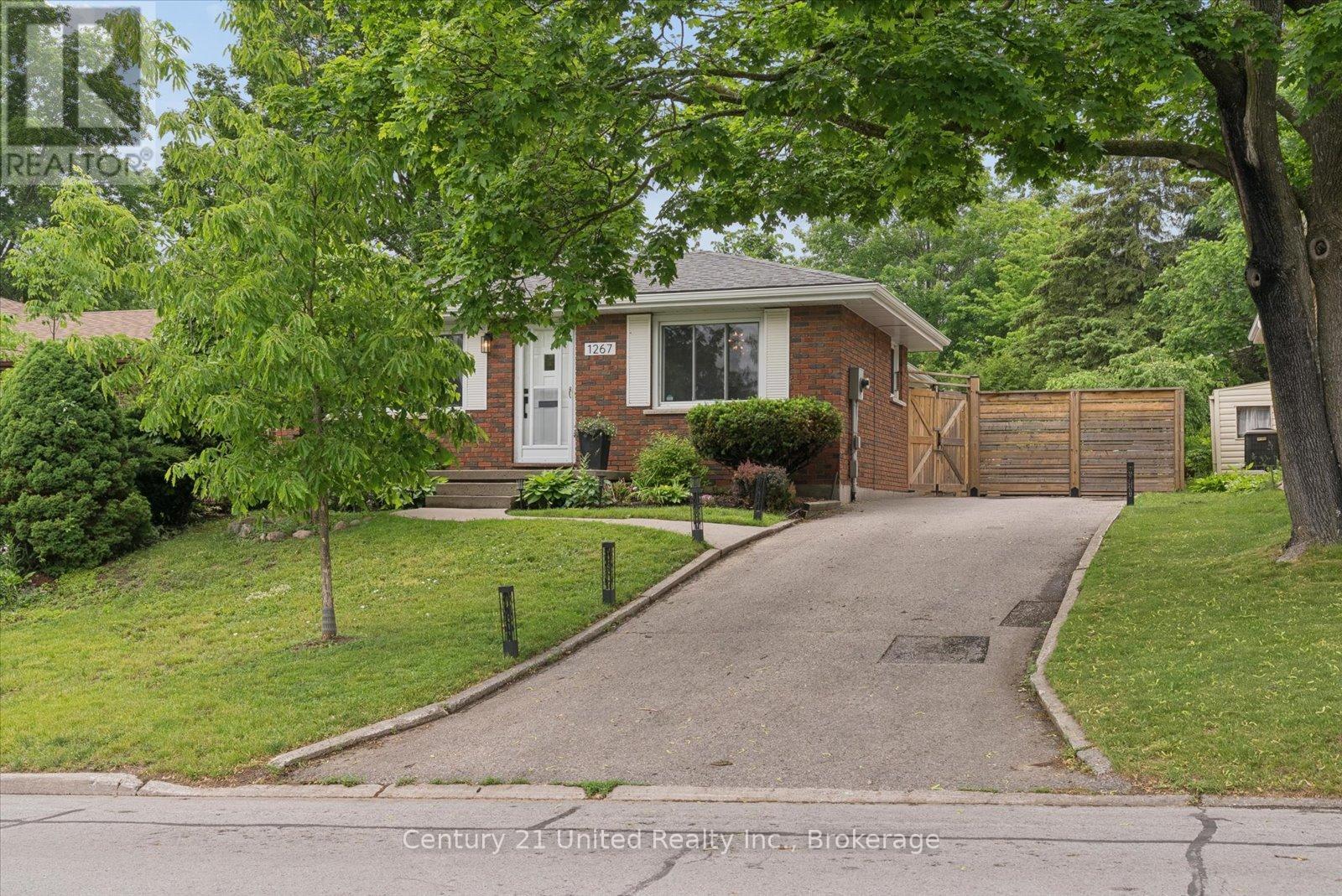 1267 Amundsen Avenue, Peterborough (Northcrest Ward 5), Ontario  K9H 6T5 - Photo 2 - X13437874
