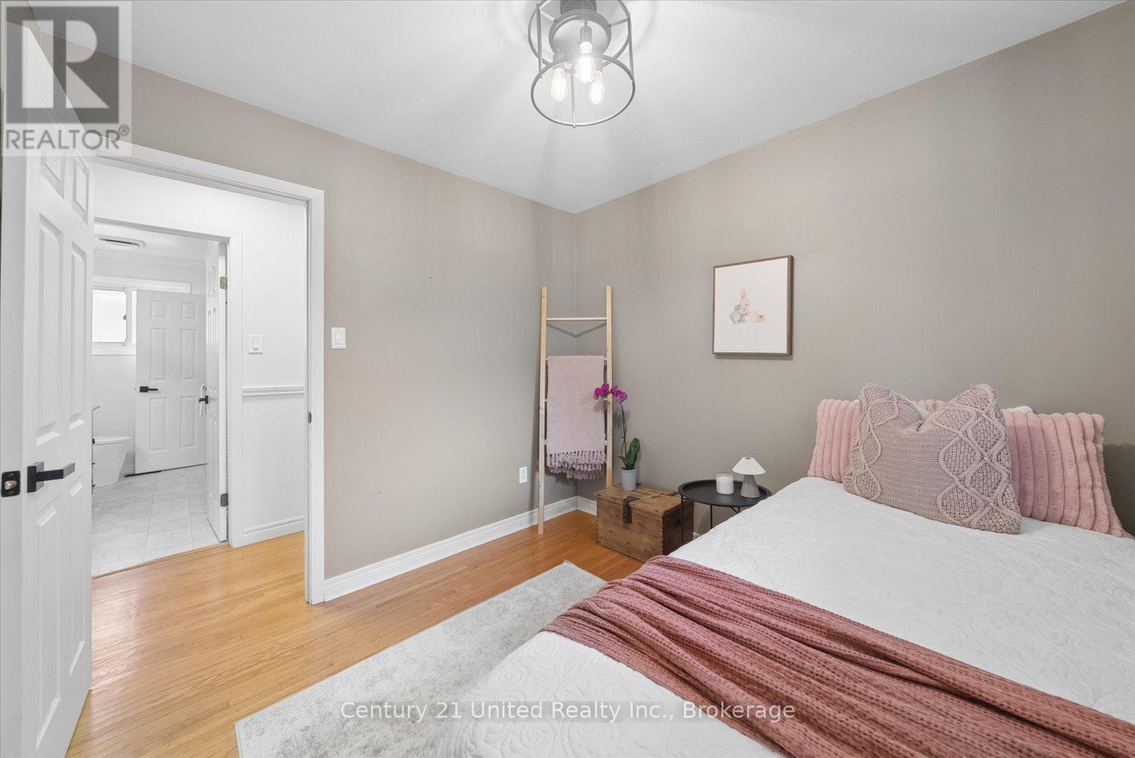 1267 Amundsen Avenue, Peterborough (Northcrest Ward 5), Ontario  K9H 6T5 - Photo 21 - X13437874