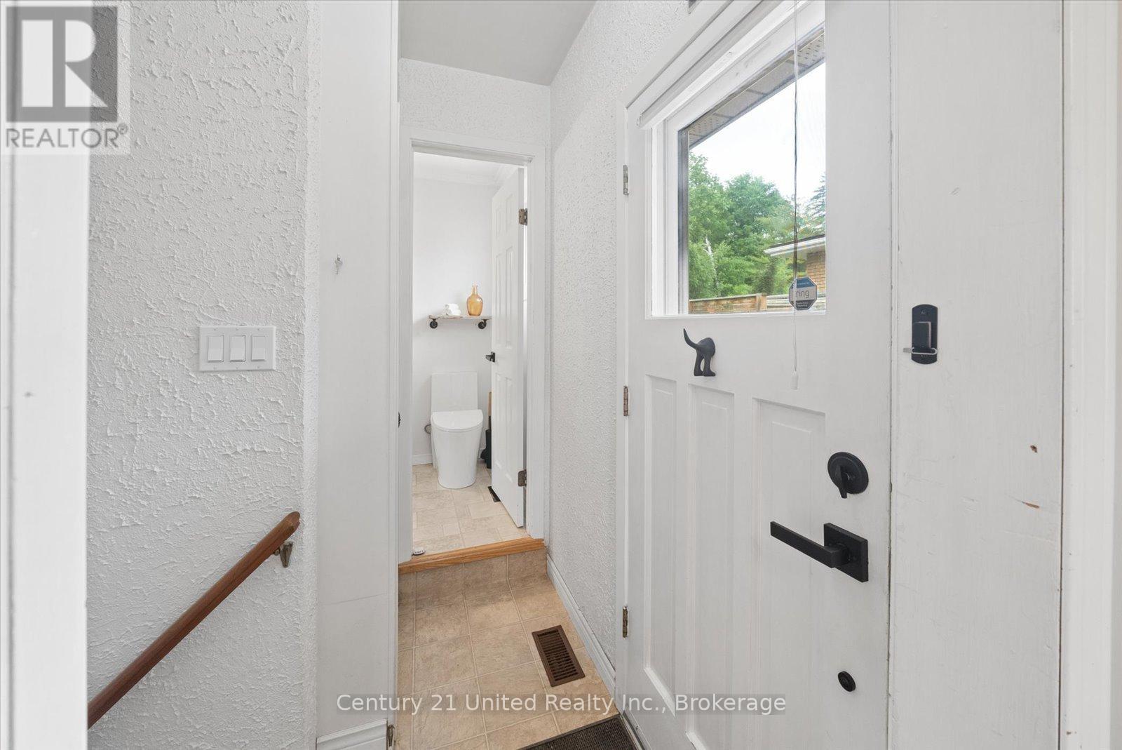 1267 Amundsen Avenue, Peterborough (Northcrest Ward 5), Ontario  K9H 6T5 - Photo 22 - X13437874