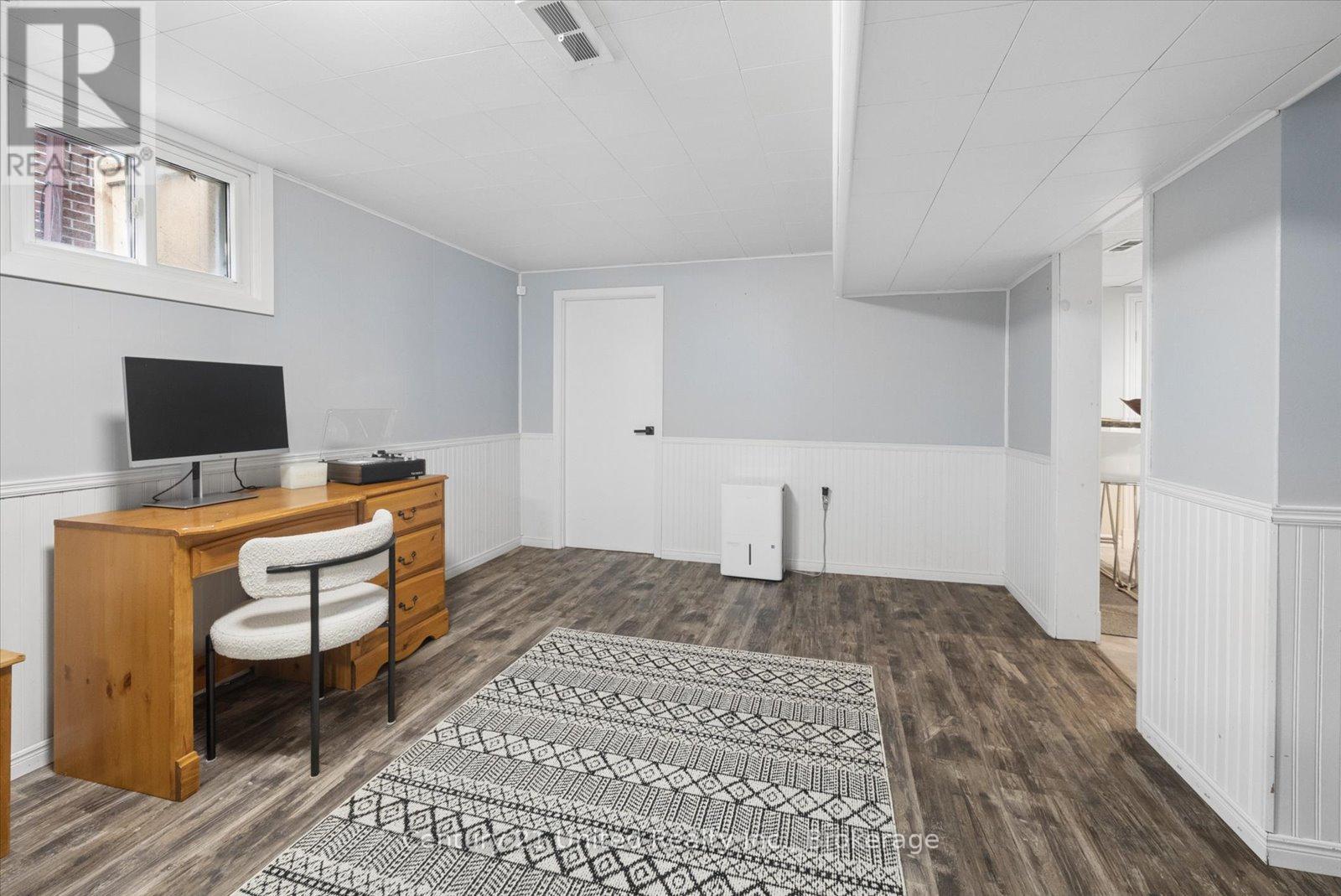 1267 Amundsen Avenue, Peterborough (Northcrest Ward 5), Ontario  K9H 6T5 - Photo 27 - X13437874