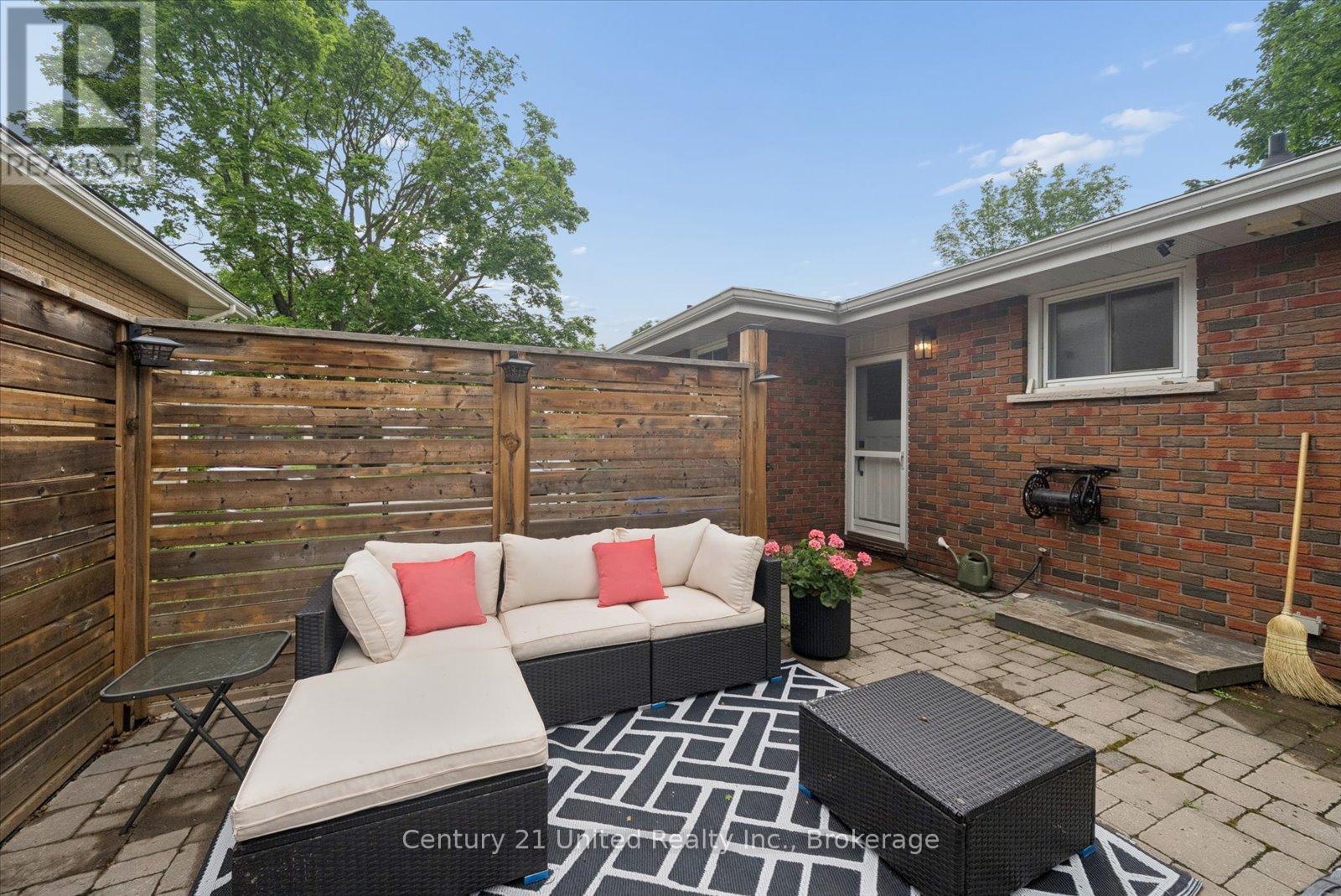 1267 Amundsen Avenue, Peterborough (Northcrest Ward 5), Ontario  K9H 6T5 - Photo 37 - X13437874