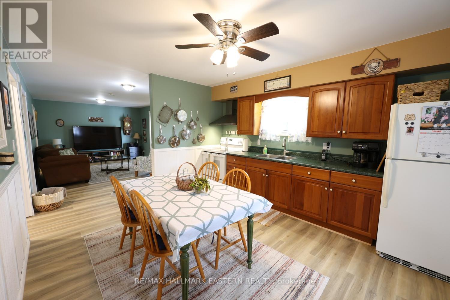 14 Alfred Street W, Havelock-Belmont-Methuen (Belmont-Methuen), Ontario  K0L 1Z0 - Photo 2 - X13437950