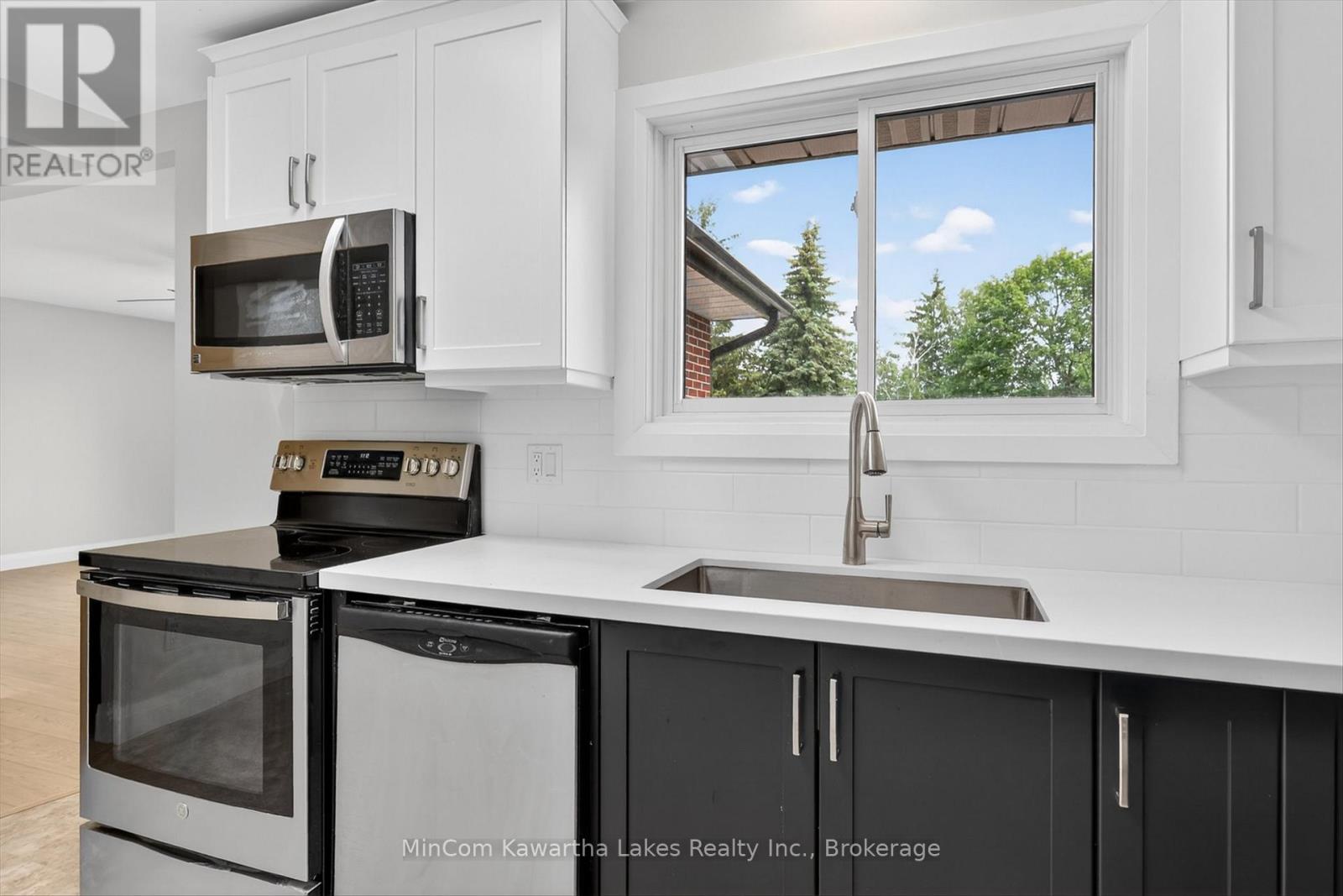 829 Orpington Road, Peterborough (Otonabee Ward 1), Ontario  K9J 4A6 - Photo 12 - X13438322