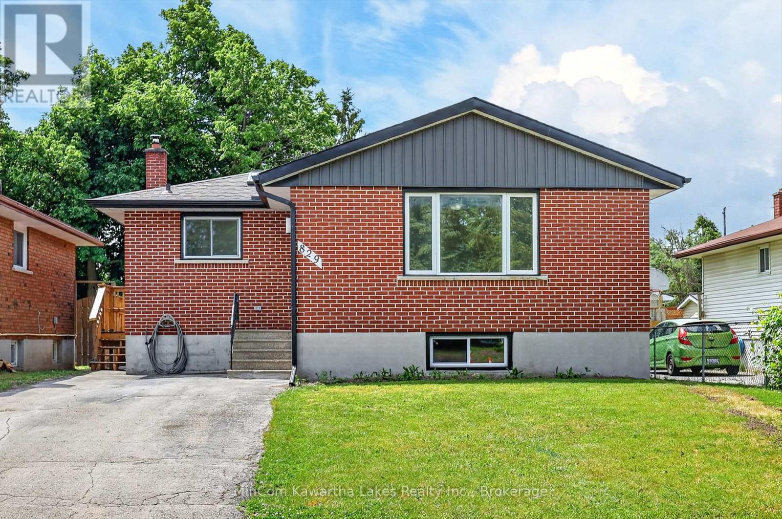 829 Orpington Road, Peterborough (Otonabee Ward 1), Ontario  K9J 4A6 - Photo 3 - X13438322