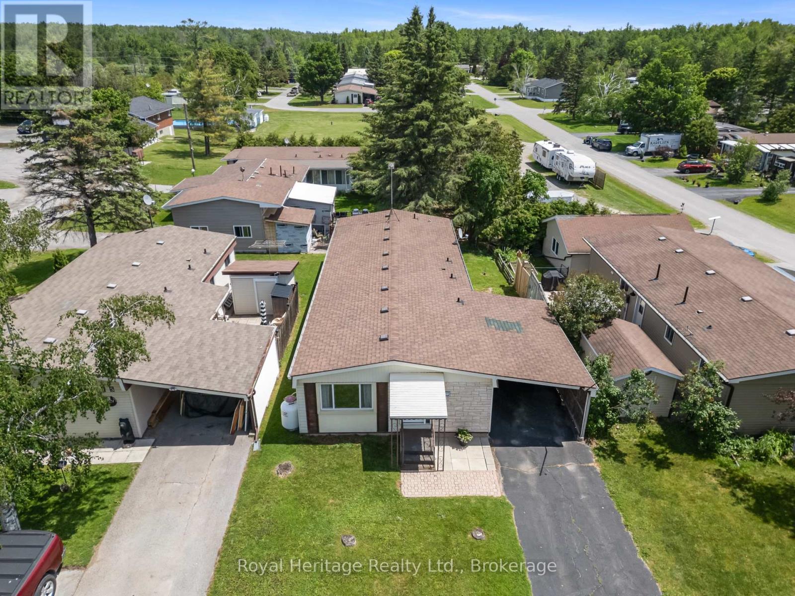 17 Circle Drive, Kawartha Lakes (Fenelon), Ontario  K9V 0H7 - Photo 2 - X13438356
