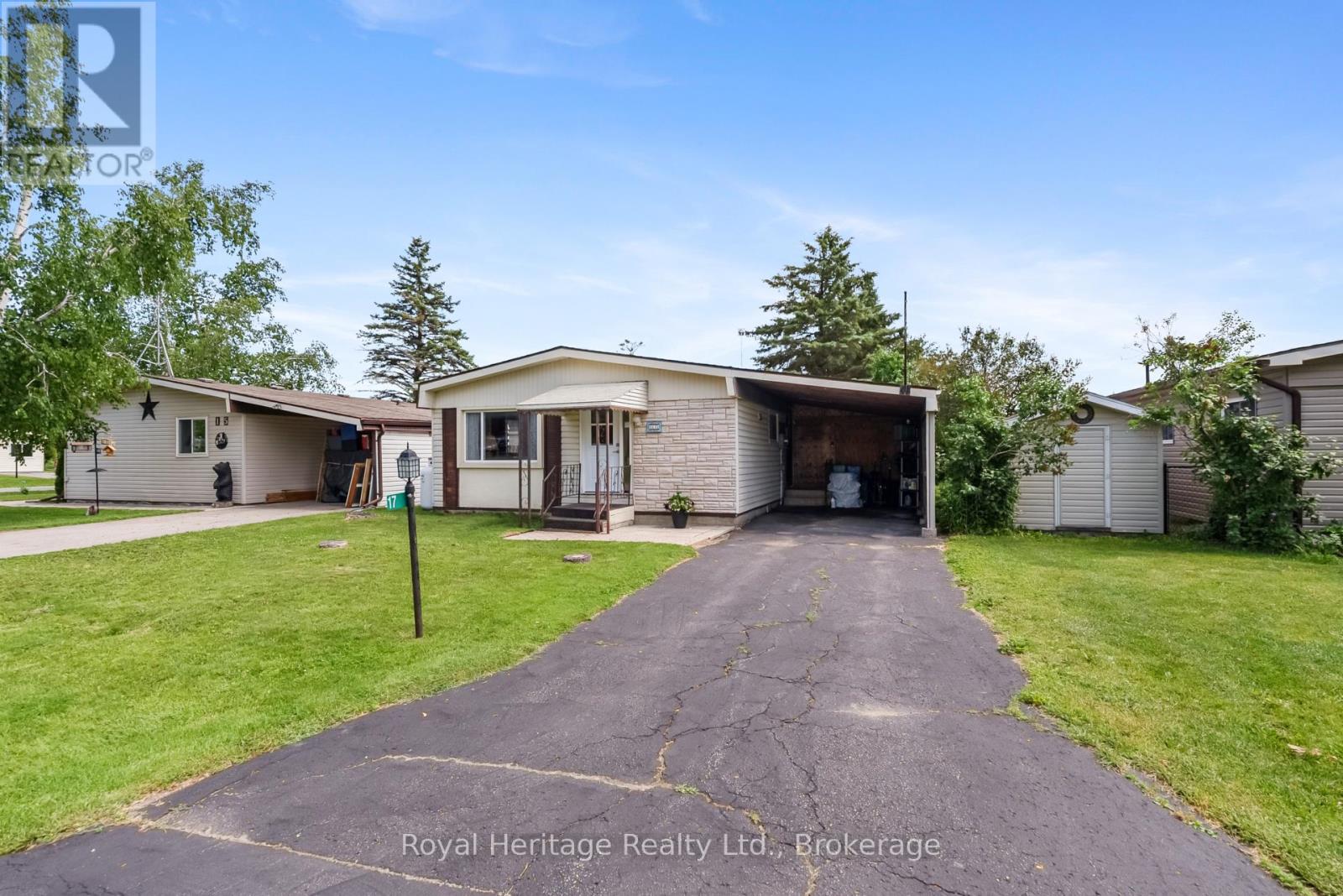17 Circle Drive, Kawartha Lakes (Fenelon), Ontario  K9V 0H7 - Photo 24 - X13438356