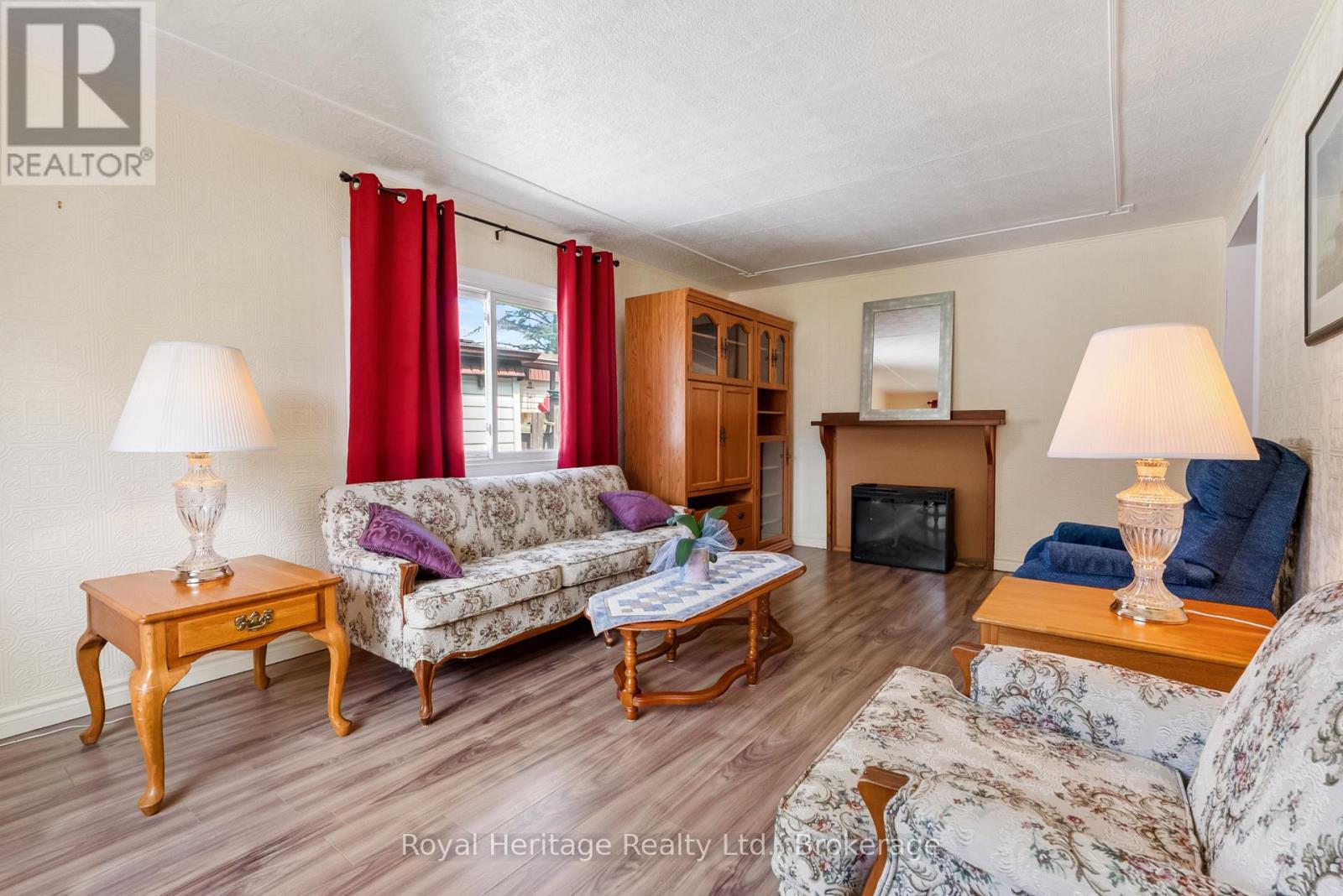 17 Circle Drive, Kawartha Lakes (Fenelon), Ontario  K9V 0H7 - Photo 5 - X13438356