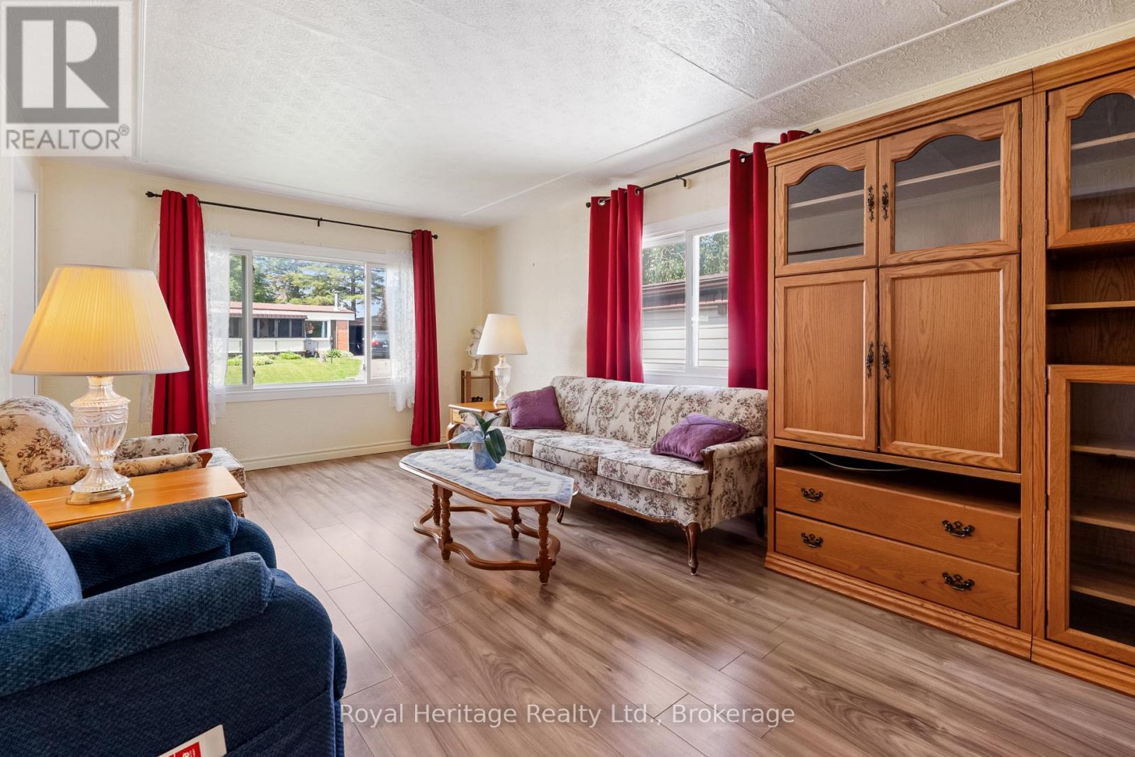 17 Circle Drive, Kawartha Lakes (Fenelon), Ontario  K9V 0H7 - Photo 8 - X13438356