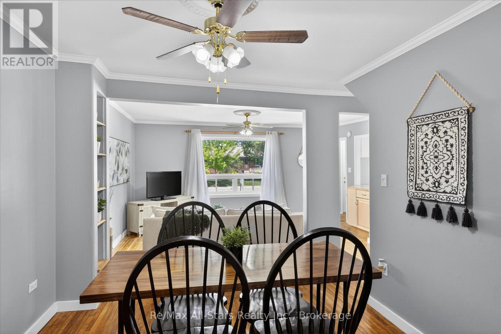 43 Melbourne Street E, Kawartha Lakes (Lindsay), Ontario  K9V 1X8 - Photo 13 - X13438382