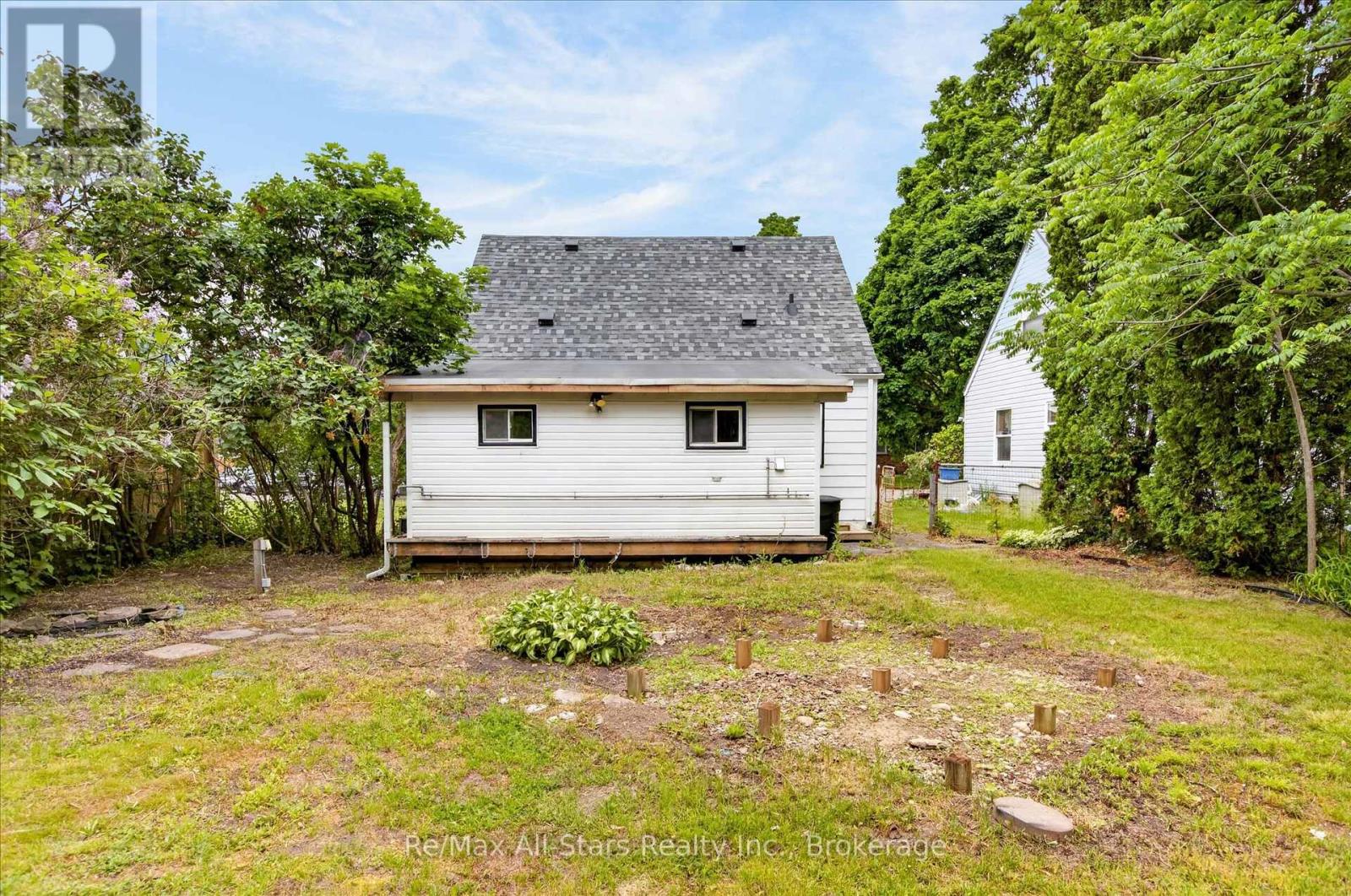 43 Melbourne Street E, Kawartha Lakes (Lindsay), Ontario  K9V 1X8 - Photo 31 - X13438382