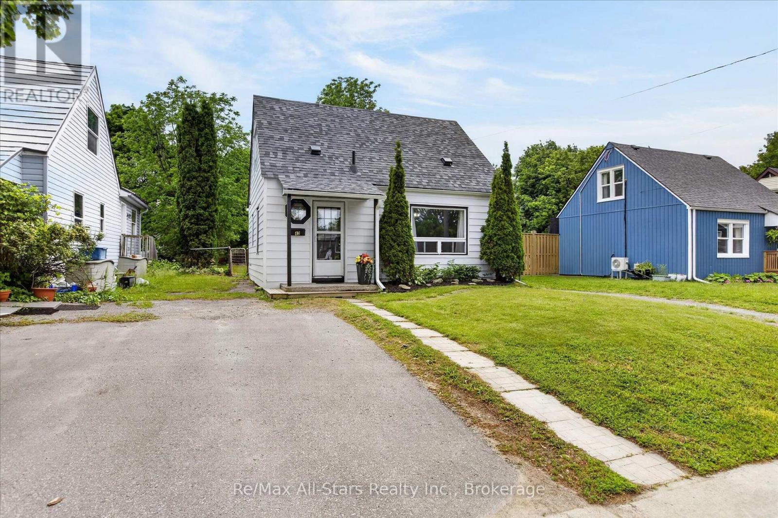 43 Melbourne Street E, Kawartha Lakes (Lindsay), Ontario  K9V 1X8 - Photo 4 - X13438382