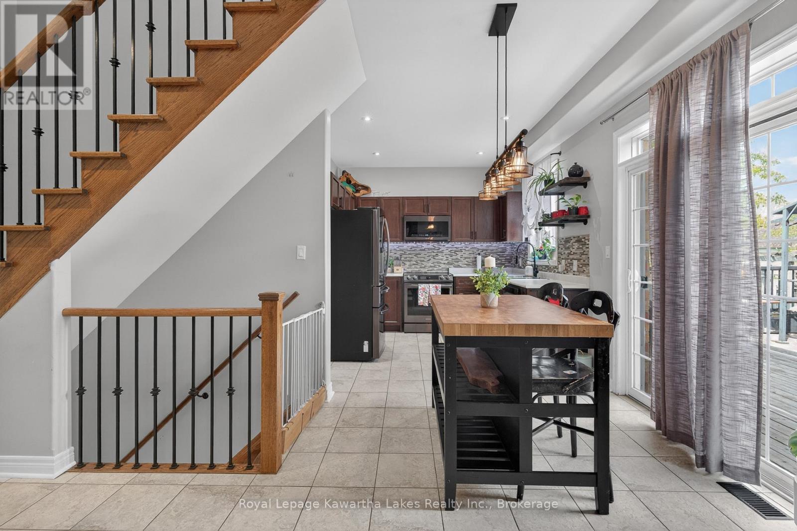 16 Flynn Avenue, Kawartha Lakes (Lindsay), Ontario  K9V 0B2 - Photo 14 - X13438762
