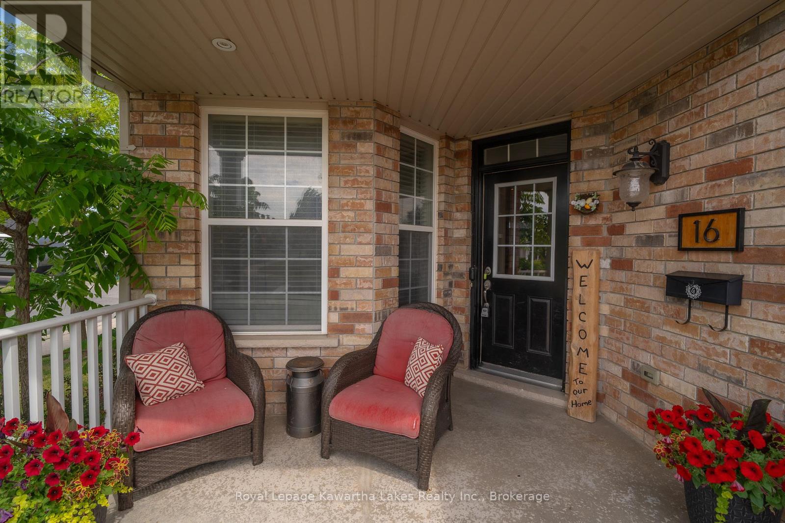 16 Flynn Avenue, Kawartha Lakes (Lindsay), Ontario  K9V 0B2 - Photo 6 - X13438762