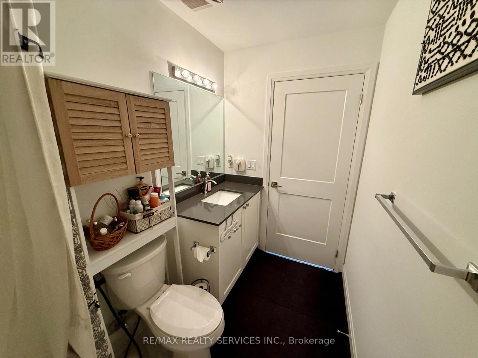 229 - 50 Lakebreeze Drive, Clarington (Newcastle), Ontario  L1B 1N4 - Photo 16 - E13441162