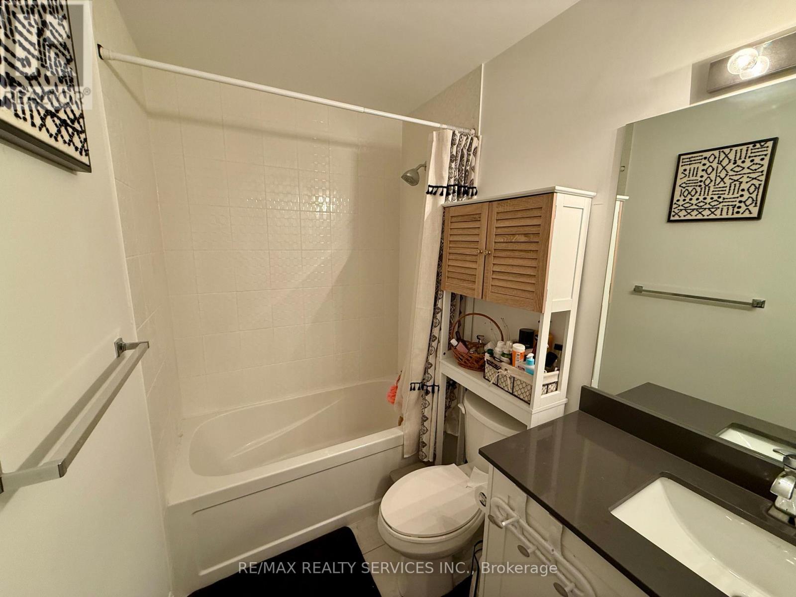 229 - 50 Lakebreeze Drive, Clarington (Newcastle), Ontario  L1B 1N4 - Photo 24 - E13441162