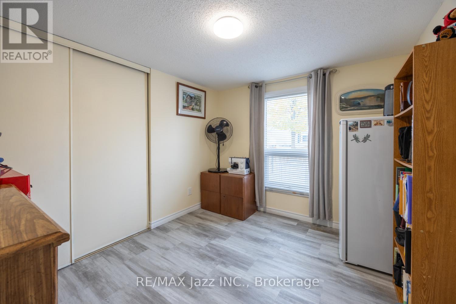 213 Wilmot Trail, Clarington (Bowmanville), Ontario  L1B 1A9 - Photo 12 - E13441496