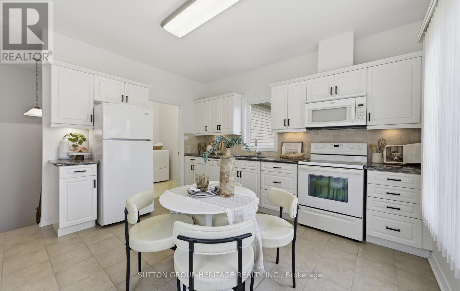 14 Heatherlea Drive, Clarington (Bowmanville), Ontario  L1B 0B1 - Photo 15 - E13441468
