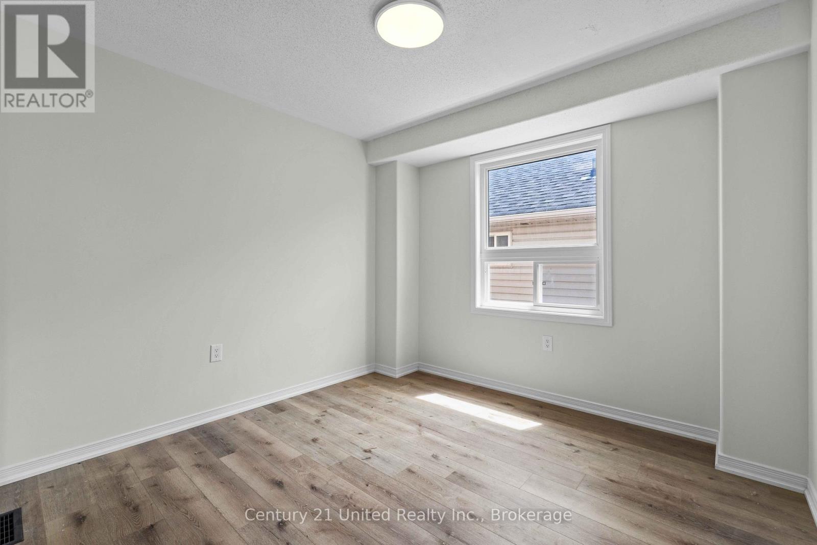 525 Clancy Crescent, Peterborough (Otonabee Ward 1), Ontario  K9K 2S1 - Photo 12 - X13441762