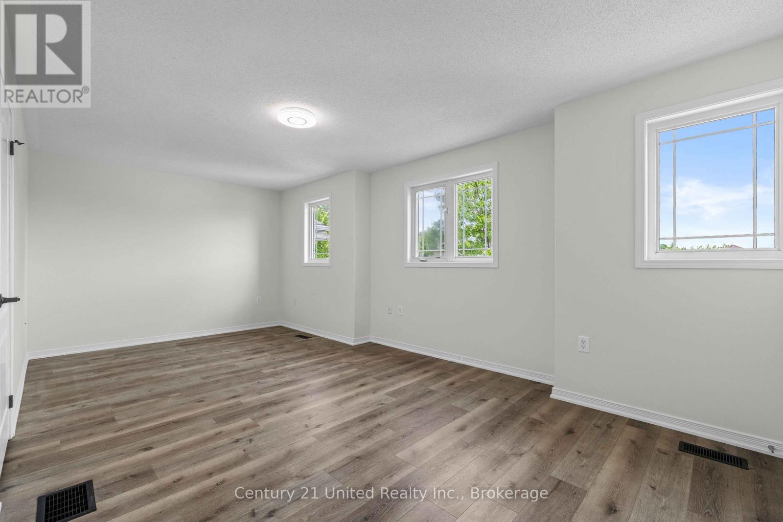 525 Clancy Crescent, Peterborough (Otonabee Ward 1), Ontario  K9K 2S1 - Photo 14 - X13441762