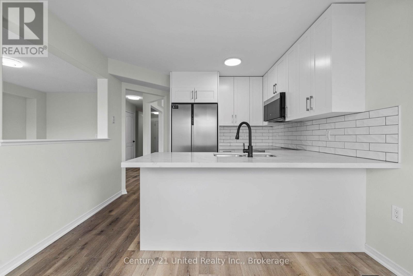 525 Clancy Crescent, Peterborough (Otonabee Ward 1), Ontario  K9K 2S1 - Photo 3 - X13441762