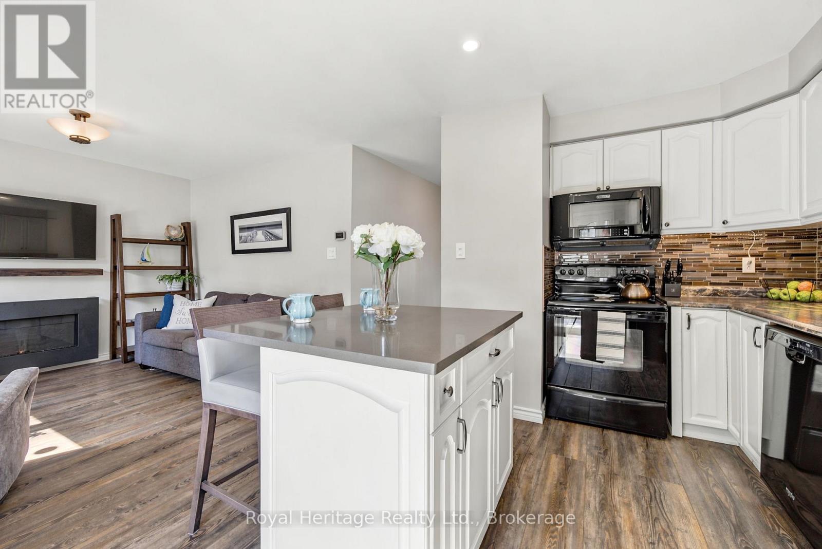 7 Waterview Lane, Clarington (Newcastle), Ontario  L1B 1N5 - Photo 11 - E13443670