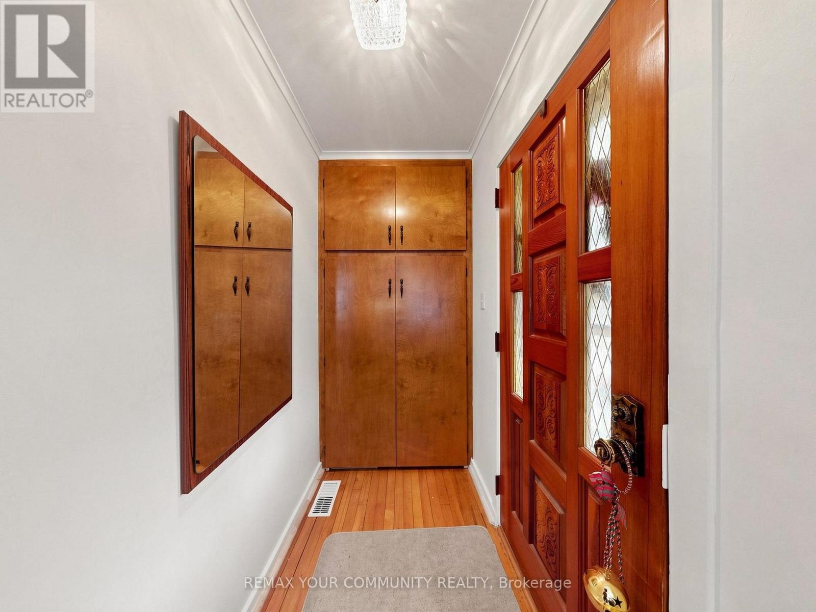 17 Colborne Street E, Kawartha Lakes (Lindsay), Ontario  K9V 1K2 - Photo 4 - X13443624