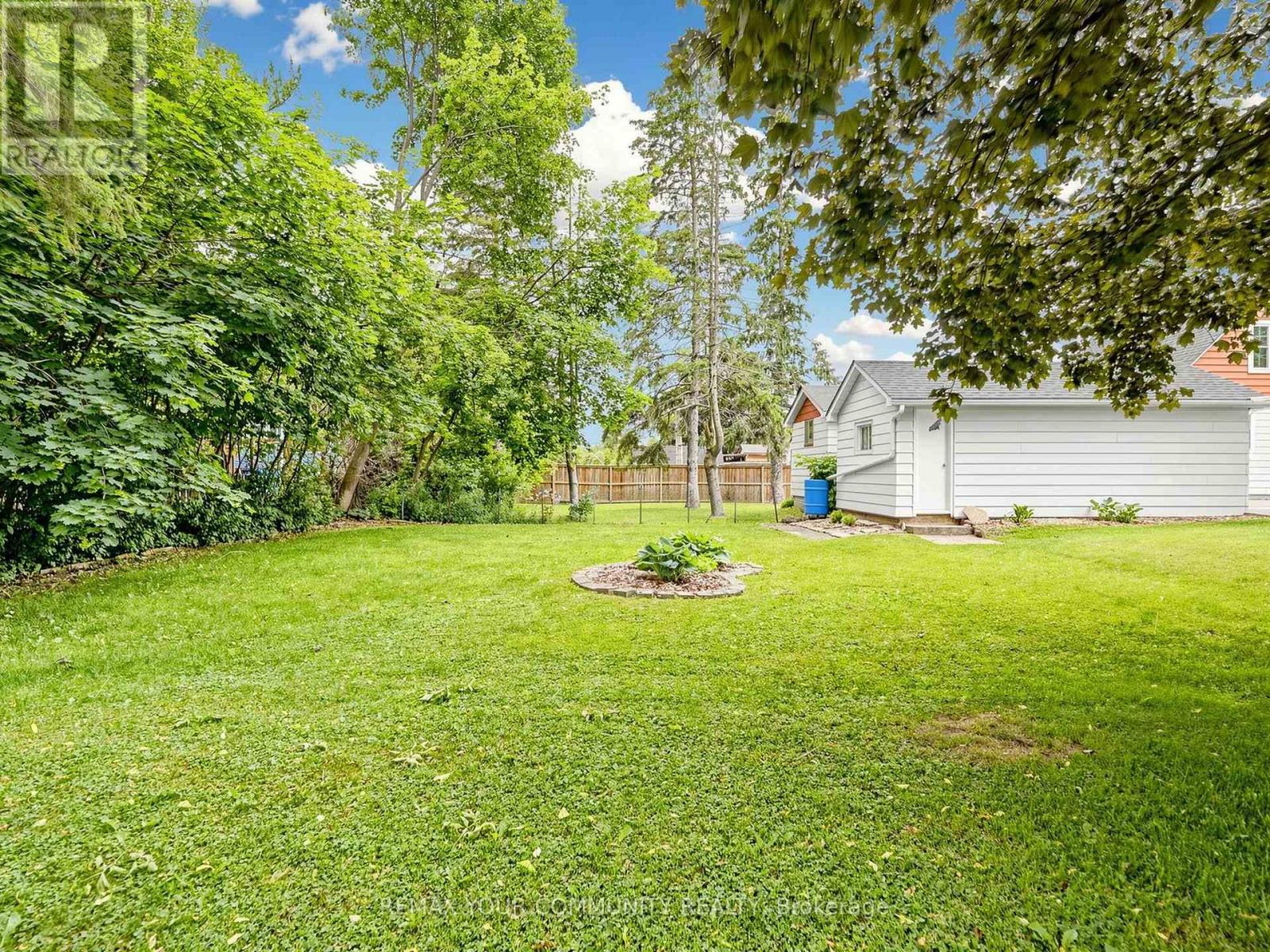 17 Colborne Street E, Kawartha Lakes (Lindsay), Ontario  K9V 1K2 - Photo 42 - X13443624