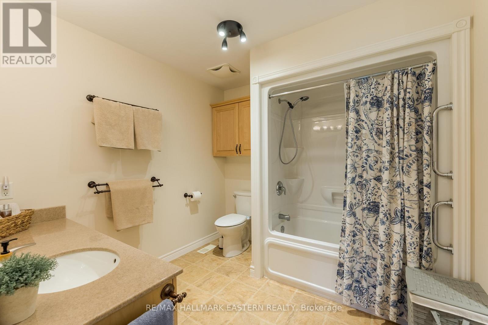 35 - 301 Carnegie Avenue, Peterborough (Northcrest Ward 5), Ontario  K9L 0B3 - Photo 19 - X13444340