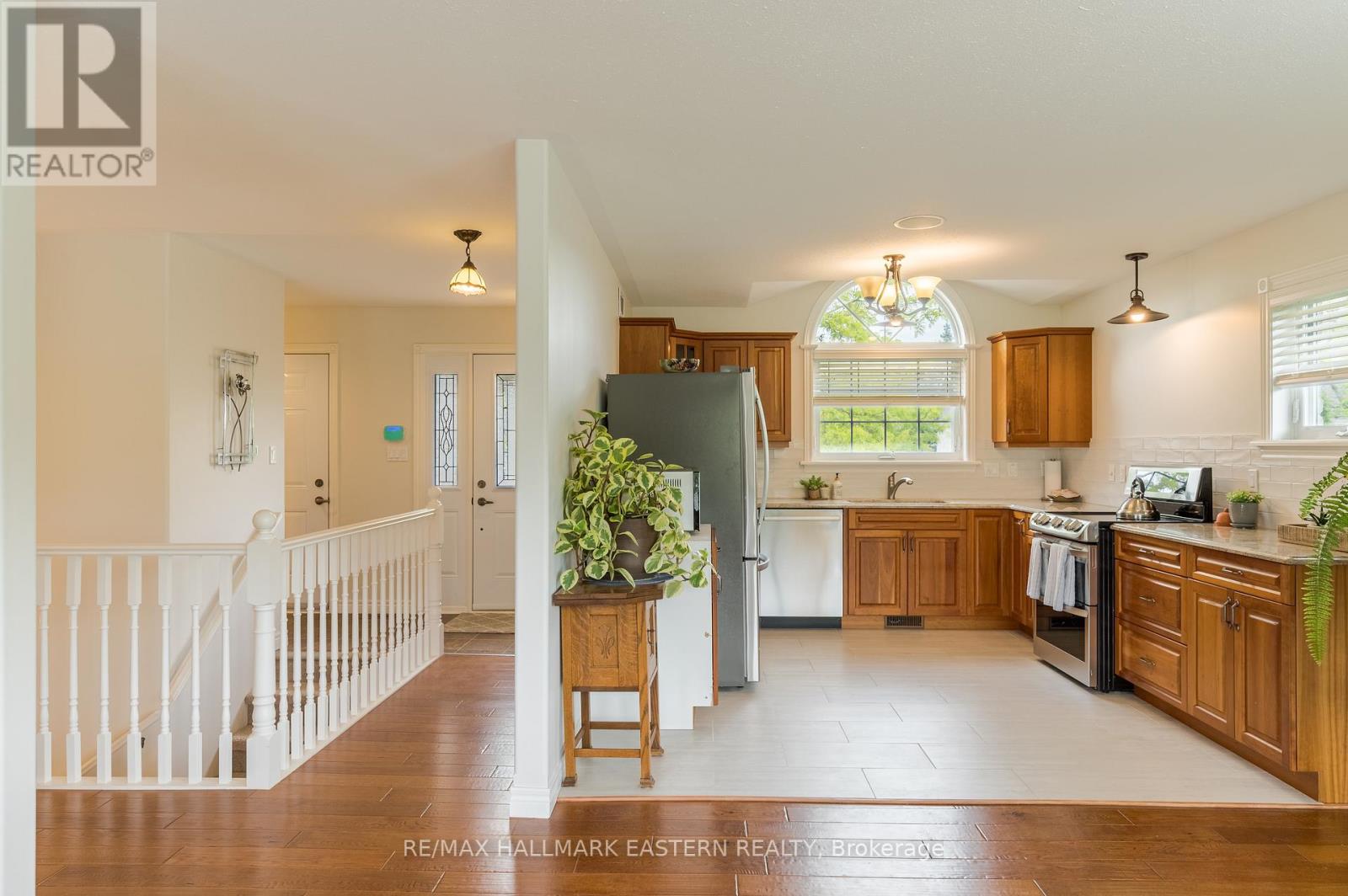 35 - 301 Carnegie Avenue, Peterborough (Northcrest Ward 5), Ontario  K9L 0B3 - Photo 3 - X13444340