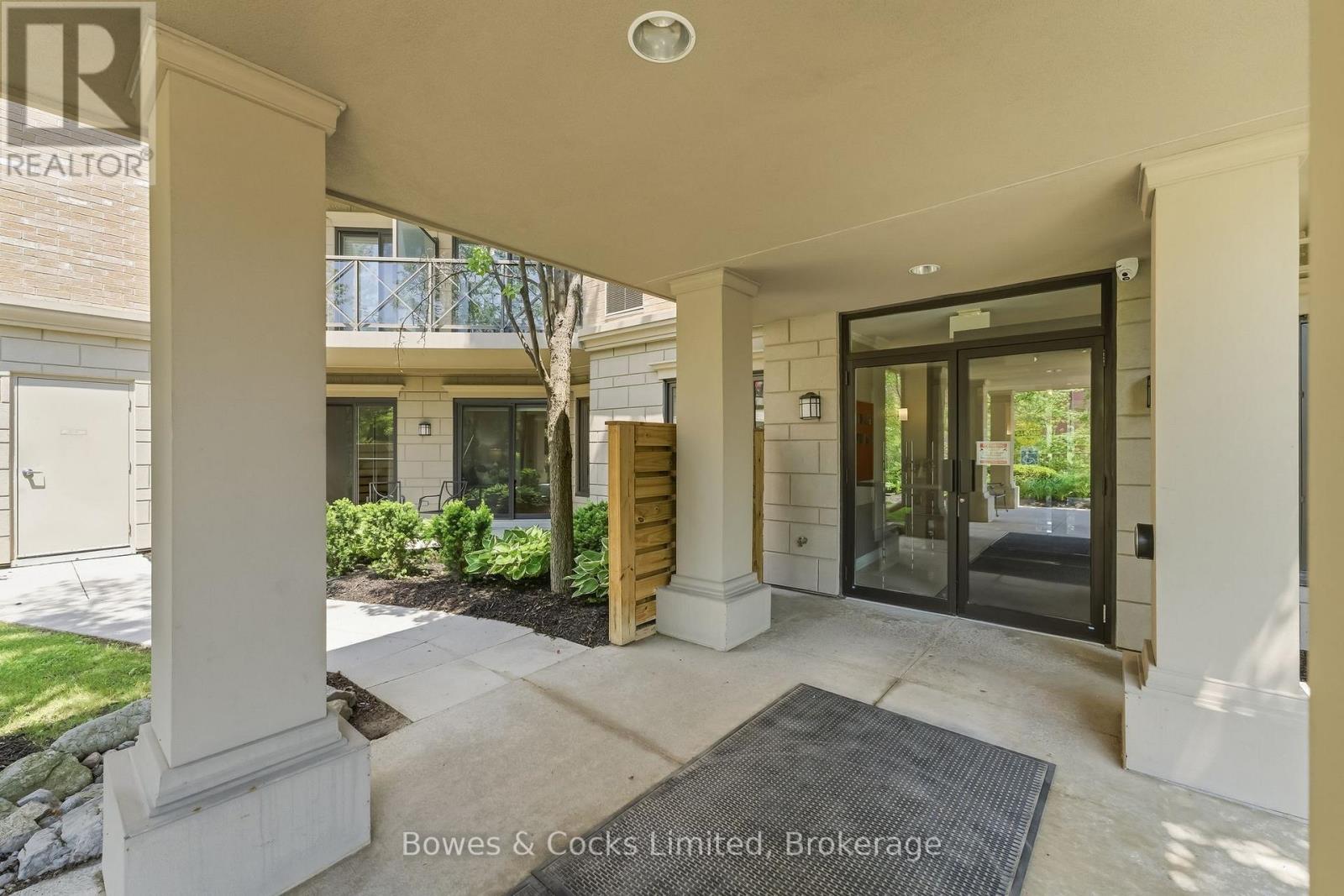 110 - 869 Clonsilla Avenue, Peterborough (Otonabee Ward 1), Ontario  K9J 0B7 - Photo 2 - X13444412