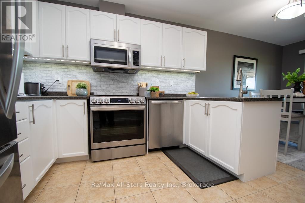 72 Cook Street, Kawartha Lakes (Lindsay), Ontario  K9V 0C7 - Photo 16 - X13444524