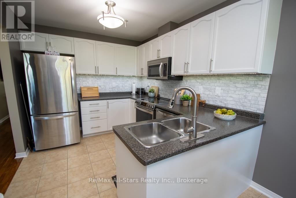 72 Cook Street, Kawartha Lakes (Lindsay), Ontario  K9V 0C7 - Photo 17 - X13444524