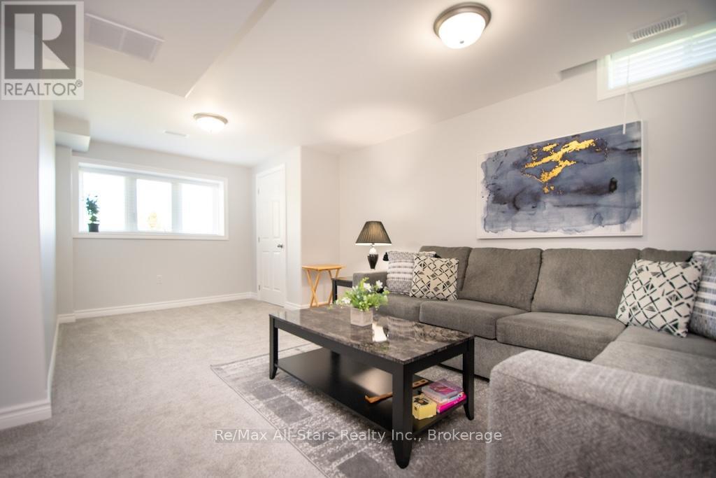 72 Cook Street, Kawartha Lakes (Lindsay), Ontario  K9V 0C7 - Photo 30 - X13444524