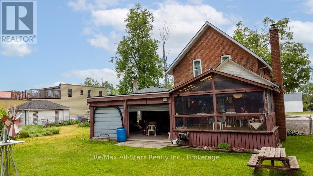 102 Queen Street, Kawartha Lakes (Lindsay), Ontario  K9V 1G6 - Photo 36 - X13444584