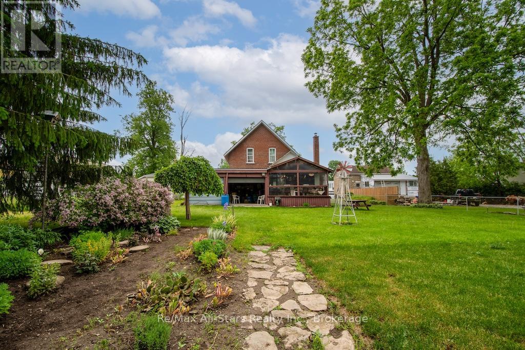 102 Queen Street, Kawartha Lakes (Lindsay), Ontario  K9V 1G6 - Photo 37 - X13444584