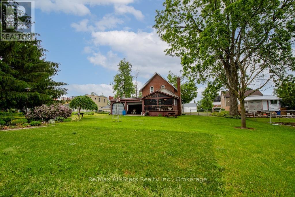 102 Queen Street, Kawartha Lakes (Lindsay), Ontario  K9V 1G6 - Photo 38 - X13444584