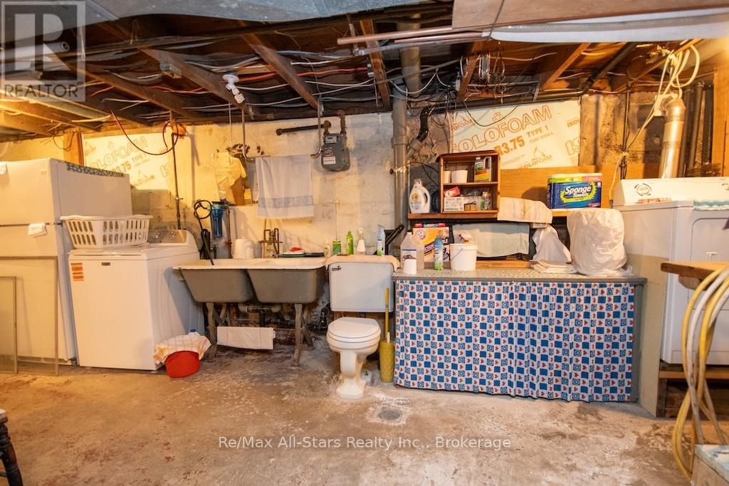 102 Queen Street, Kawartha Lakes (Lindsay), Ontario  K9V 1G6 - Photo 39 - X13444584
